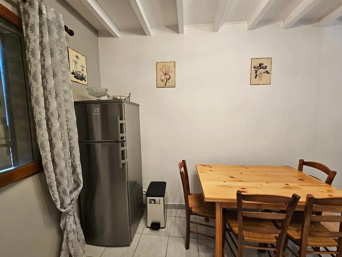 Les Oliviers Apartment Ansouis 0*,