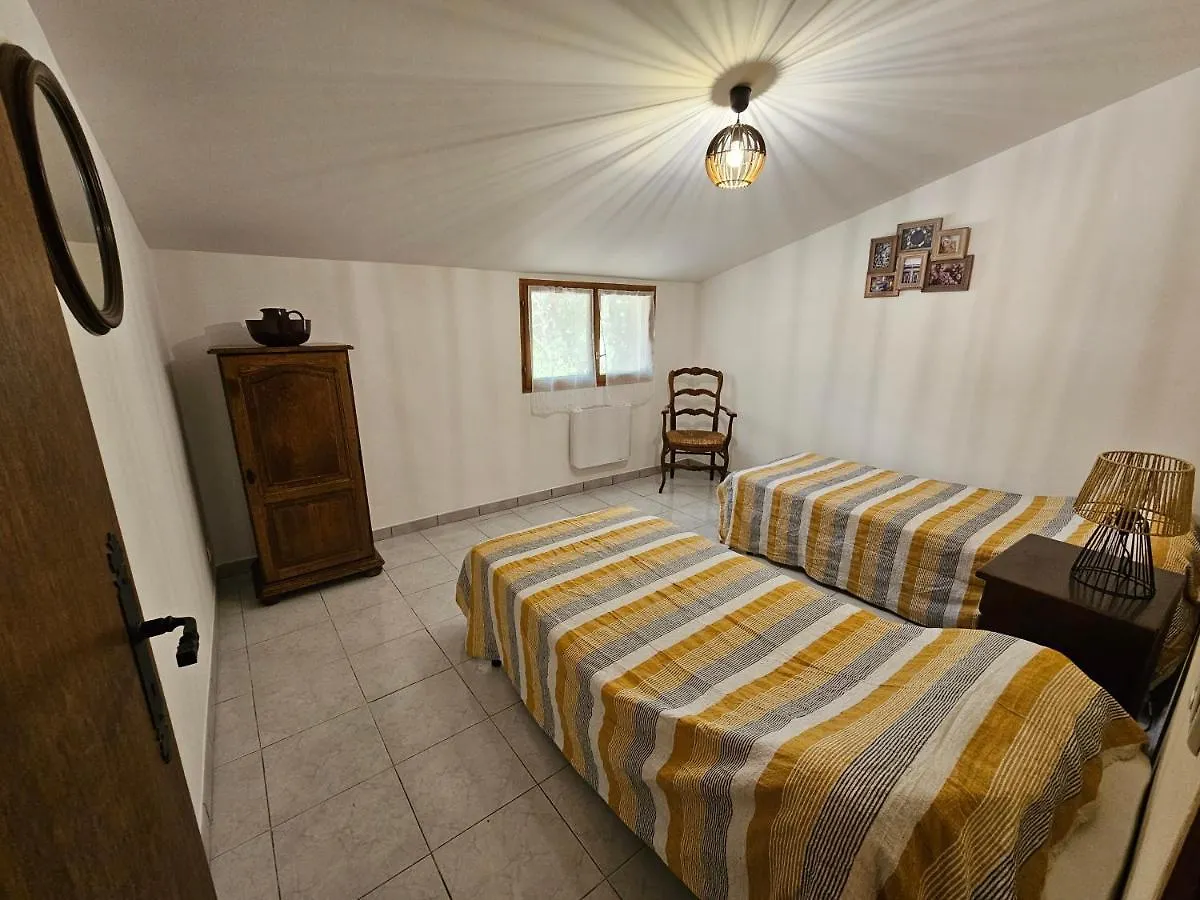 Appartement Les Oliviers à Ansouis 0*,  France